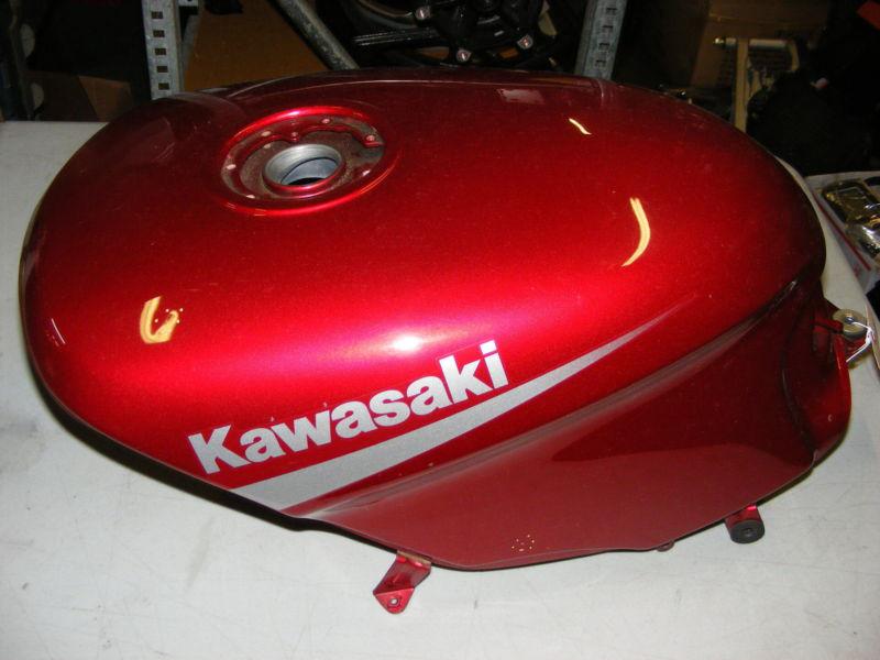 01 kawasaki ex500d ninja gas tank