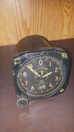 Vintage bendix 1546-2g-a serial 1493 altitude pioneer aircraft gauge