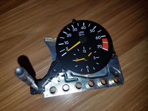 Mercedes benz 190e w201 2.6 tachometer with clock used working 2015421316