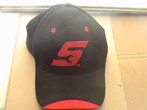 Snap on black red cap hat &#034;s&#034; embroidered logo front snap-on on rear