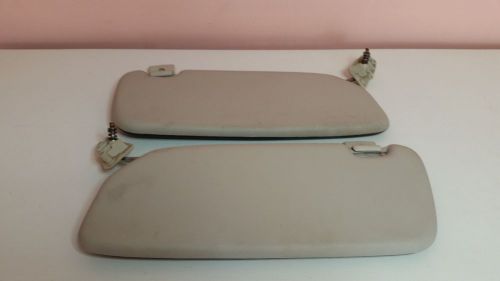 Saab classic 900 / c900  /  3dr / sedan sun visors  (2) sunvisor 79-93