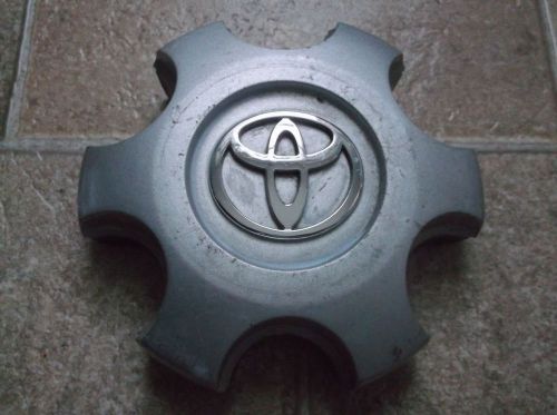 Toyota 4 runner tacoma center hub cap caps hubcap 2005-2010