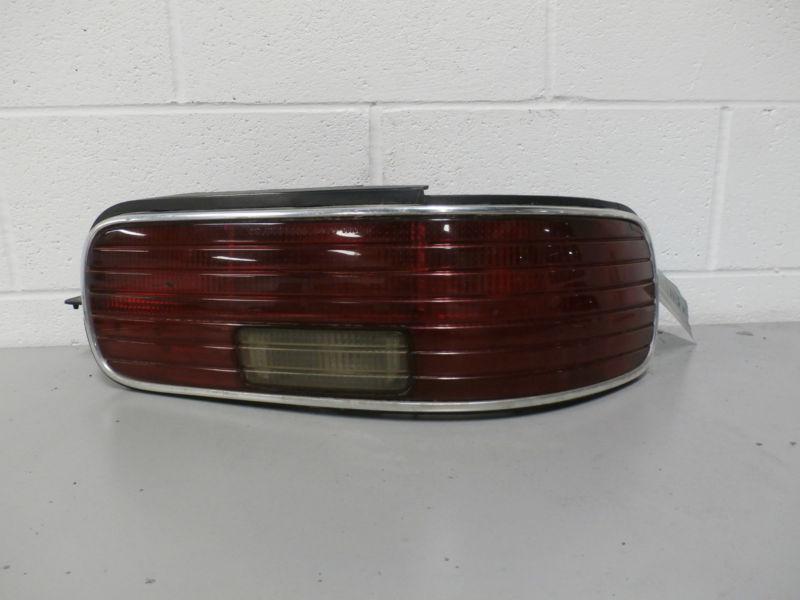 93-96 chevrolet caprice passenger tail light