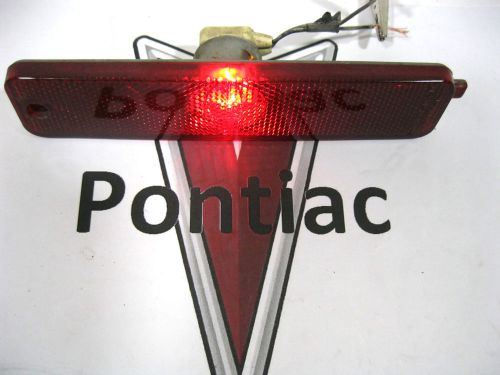 Pontiac - firebird - 93 94 95 96 97 - rear passenger right side marker light - a