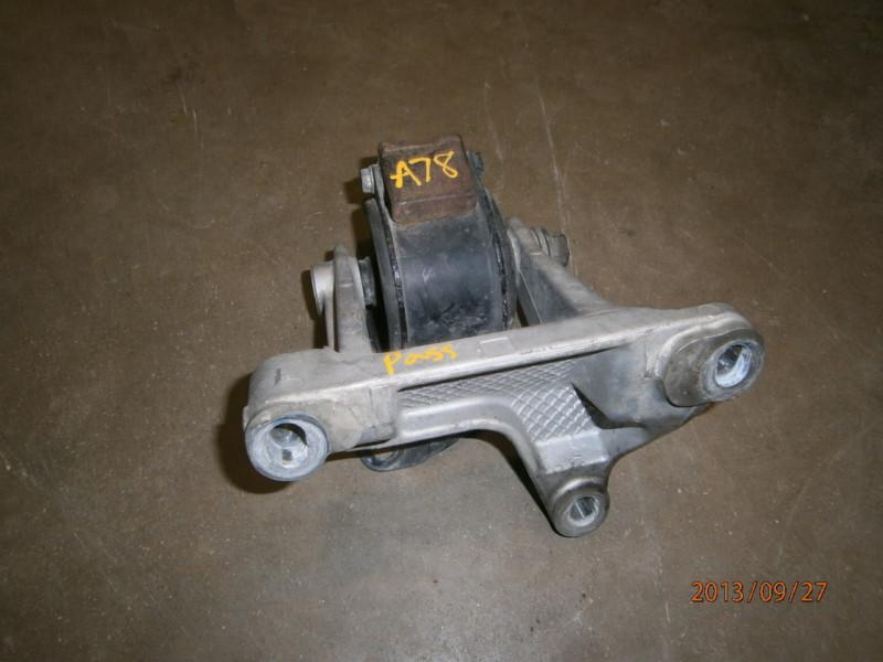 99 honda prelude engine mounts passenger side/a78