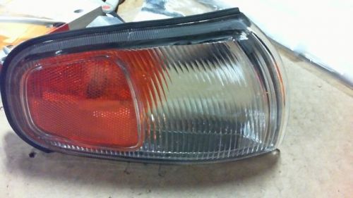 95 96 toyota camry r. corner/park light parklamp/turn signal fender-mtd