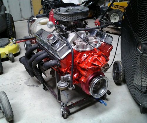 Chevy 355ci motor, edlebrock carb &amp; intake