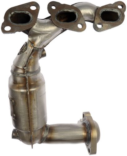 Exhaust manifold with integrated catalytic converter front/left dorman 674-883