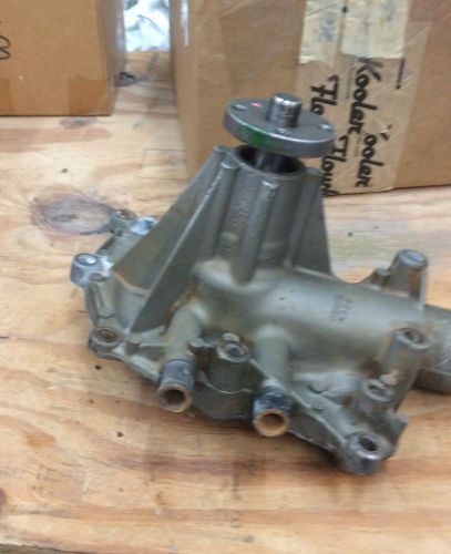 Ford 289 v8 water pump