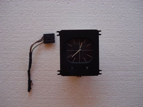 Bmw e30 analog dashboard clock