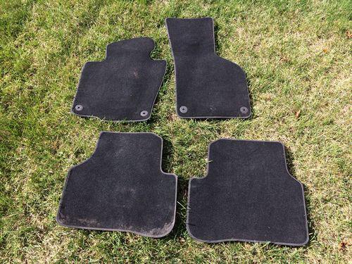 2008 vw passat floor mats