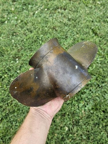 Vtg quicksilver brass or bronze boat motor propeller prop two blade * see pics