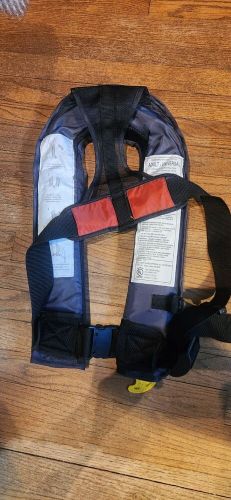 West marine offshore inflatable life jacket deepwater automatic 35,like new!