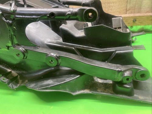 08-20 suzuki hayabusa gsxr 1300 subframe tail section sub frame tray straight s3