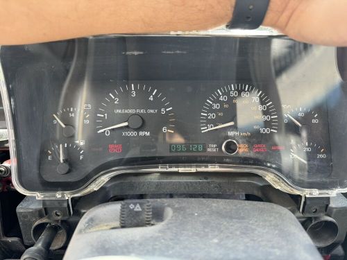 Jeep cherokee xj 97-01 speedometer instrument 6 gauge cluster 96k 56010192