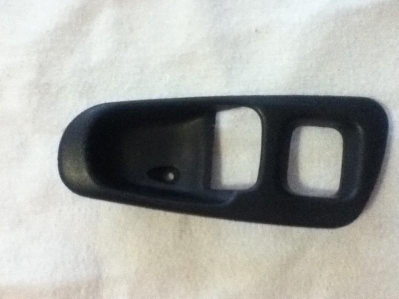 93-99 mitsubishi 3000gt, driver interior door handle lock trim bezel 1993-1999