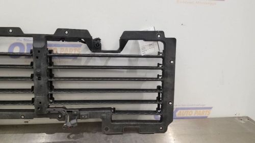 20 gmc yukon air shutter 6.2l l86