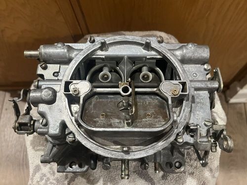 Rebuilt 600 cfm edelbrock performer series 1405 carburetor