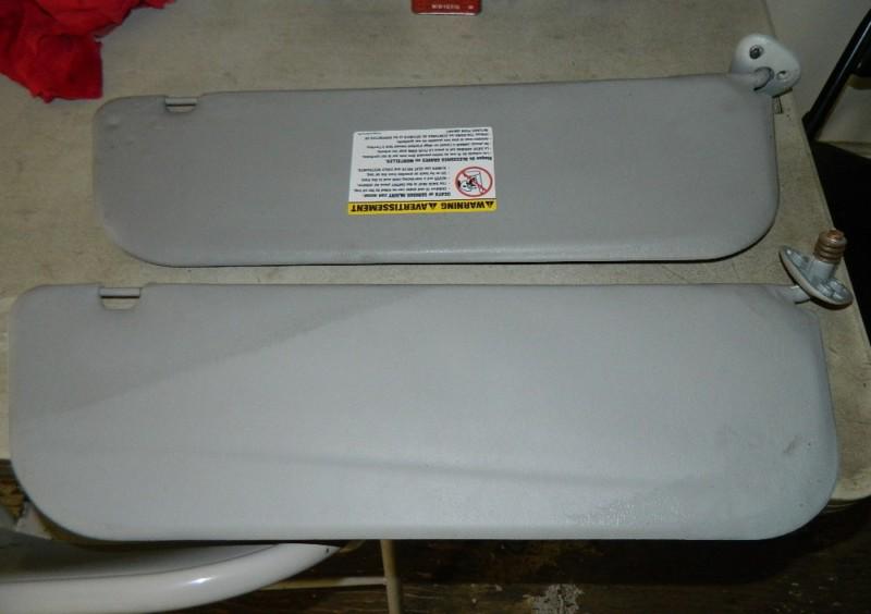 2003-2007 ford e150/ e250 van grey oem  sun visor set w/warranty