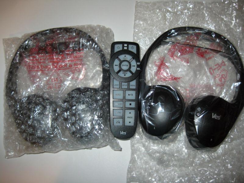 Chrysler,dodge,jeep,vw routan wireless headphones ves+2channel remote new