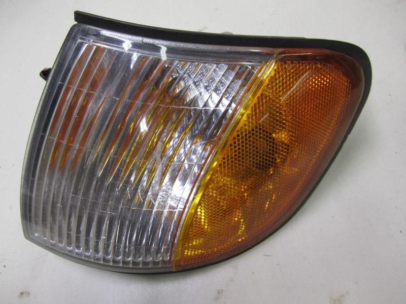 Kia sportage 98 99 00 1998 1999 2000 corner light driver