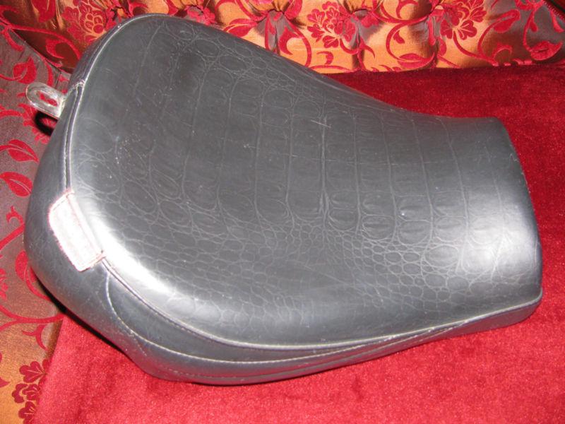 Corbin hollywood solo saddle seat for victory v92c v92 c 2000 2001 2002 2003