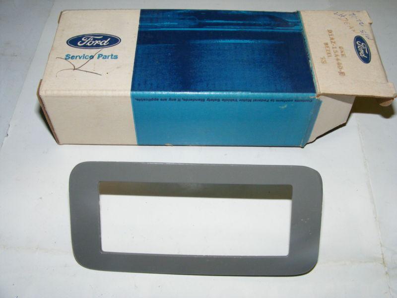 1971 1972 ford fullsize station wagon side marker bezel nos new old stock