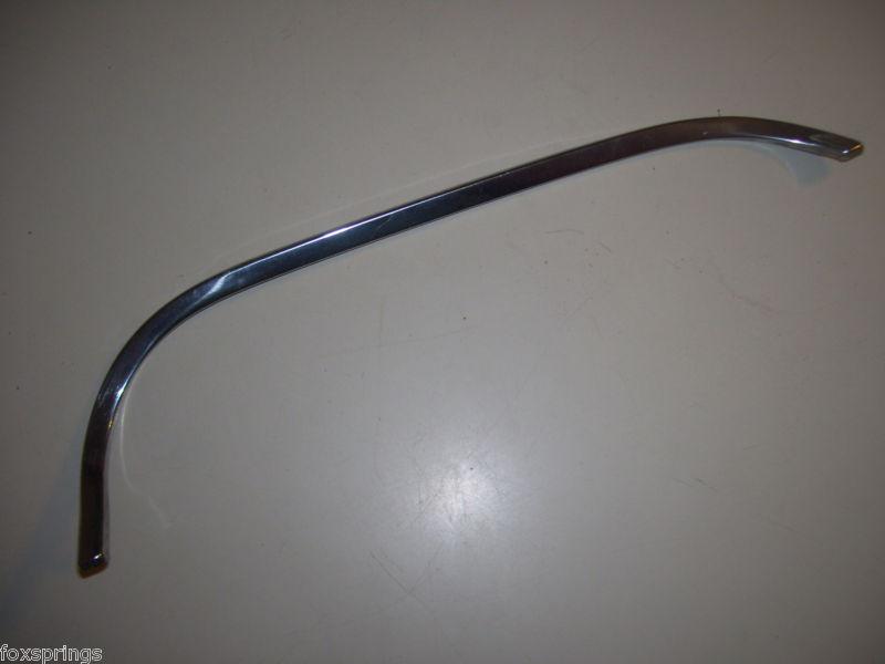 1961 buick right upper tail light stainless trim  -   b109