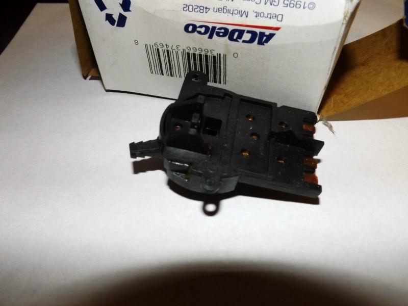 New acdelco blower switch # 16156770