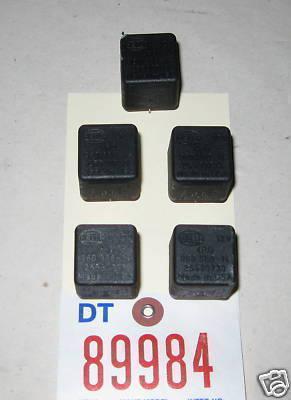 Cadillac 90 deville unknown relay/module hella (5) 1990