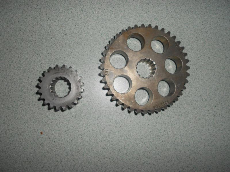 Polaris snowmobile chaincase gears