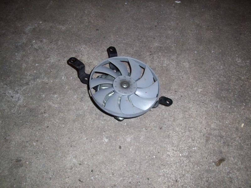 2006-2013 yamaha yzf-r6 radiator engine cooling fan right