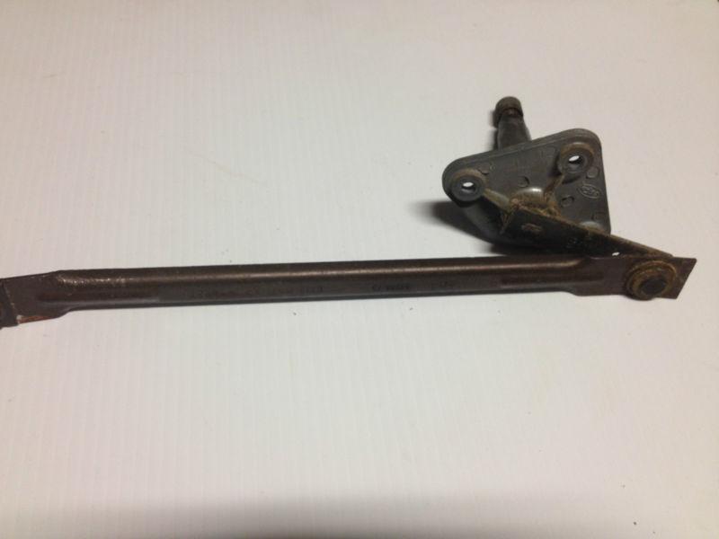 1967-72 ford truck f100 f250 wiper linkage transmission arm  (left)