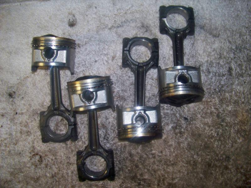 1985 honda vf700 vf 700 s v45 sabre pistons w/ rods