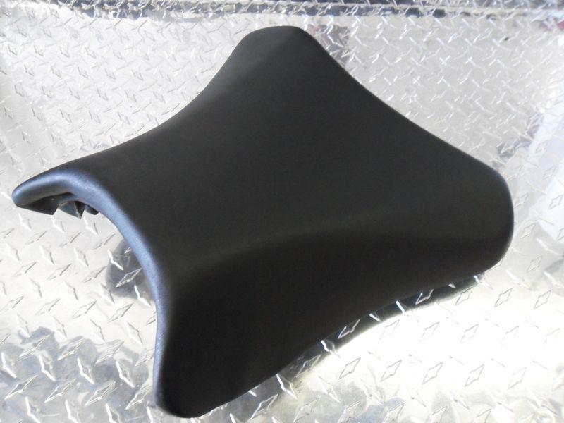 03 04 suzuki gsxr 1000 front rider seat 