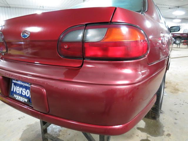 2002 chevy malibu inner trunk tail light lamp right