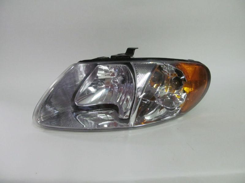 01 02 03 04 05 06 07 dodge caravan town country voyager left headlight nice!