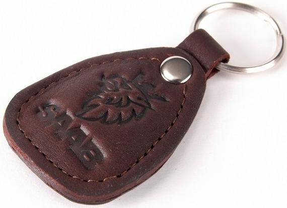 New leather brown keychain car logo saab auto emblem keyring