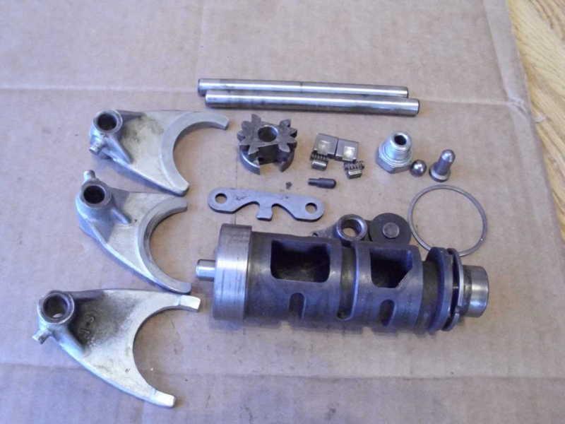 Suzuki 1980 gs1000 gear shift drum, forks, more, see below