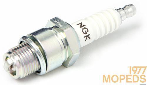 Ngk spark plug b8hs