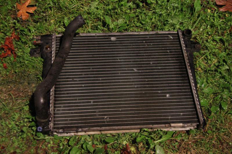 Bmw e28 radiator with trans oil cooler