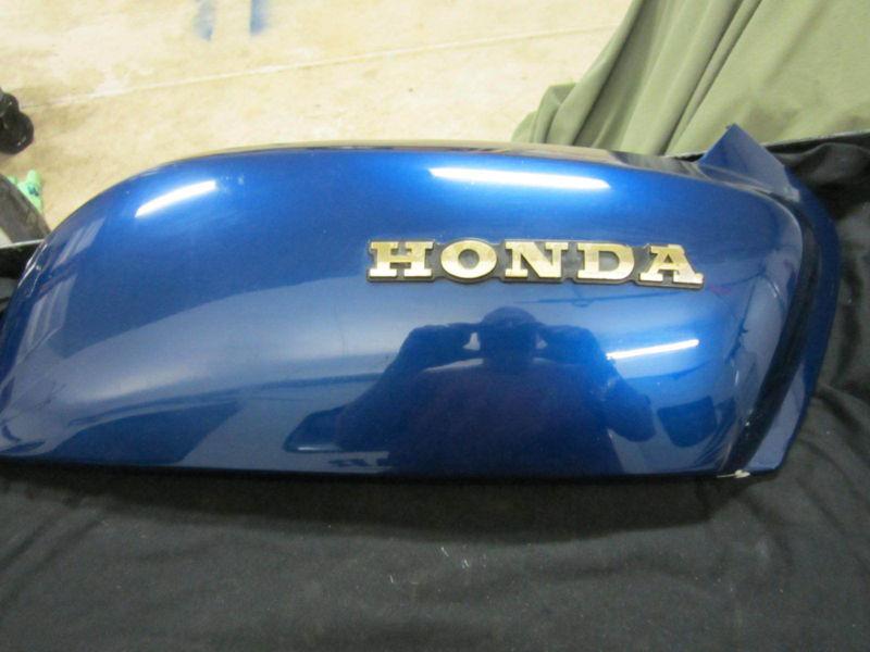 1975-1979 honda gl1000 gl 1000 side shelter cover w/honda emblem-right side