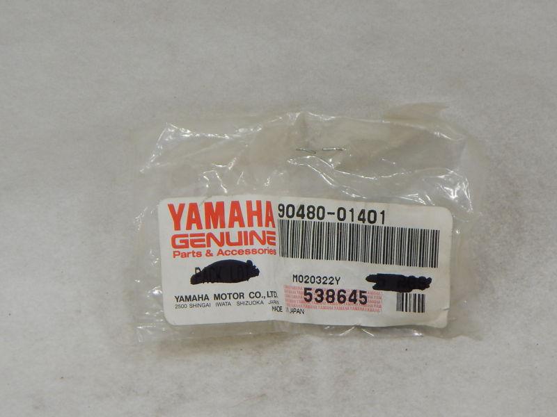 Yamaha 90480-01401 grommet *new