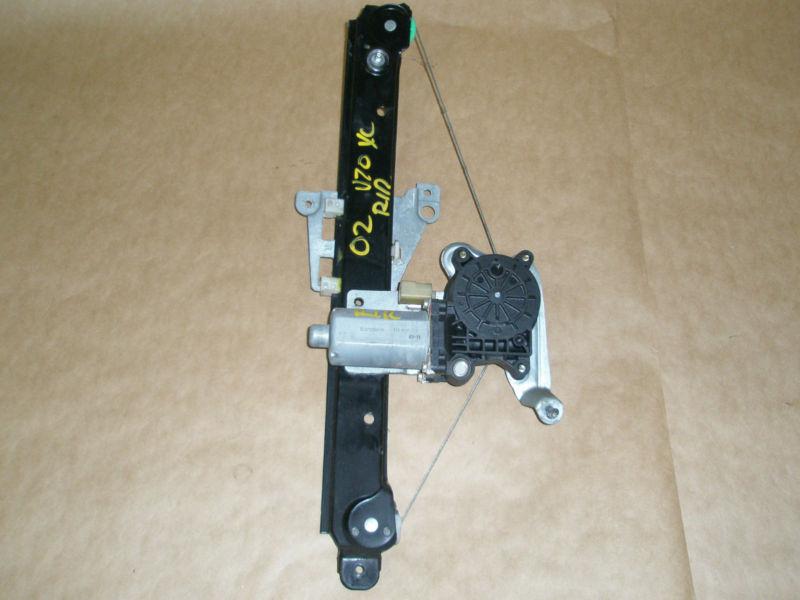 Volvo s60, v70, xc70, s80 right rear window regulator w/ motor -- 31253720