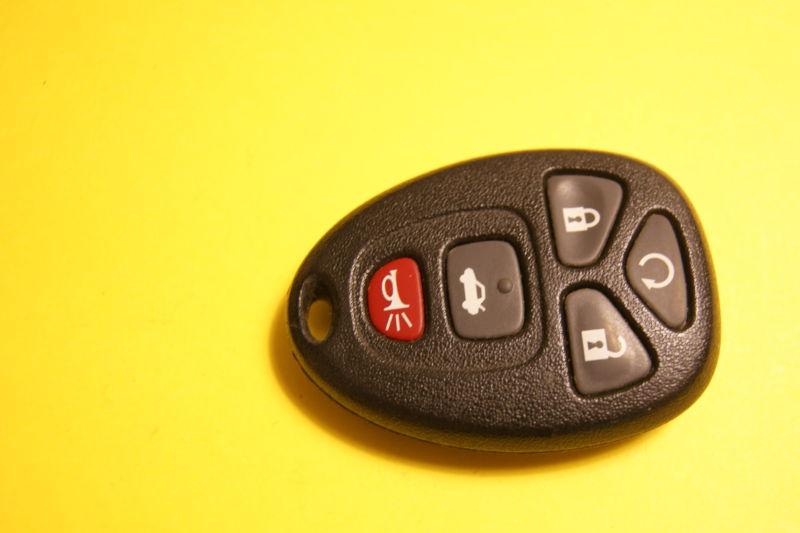 Gm  keyless entry remote key fob     10305092