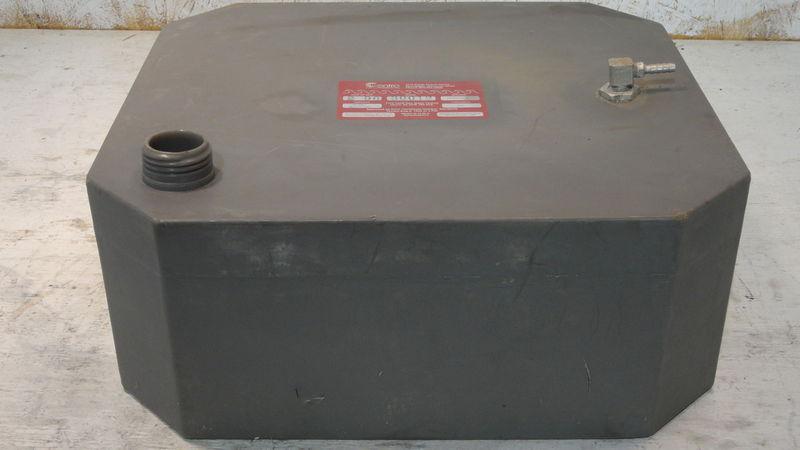 Centro  marine 12 gallon boat fuel/gas cell  with new sender & pick up and hose