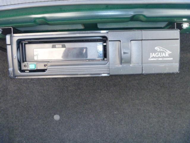 98 99 00 01 02 03 jaguar xj8 cd changer