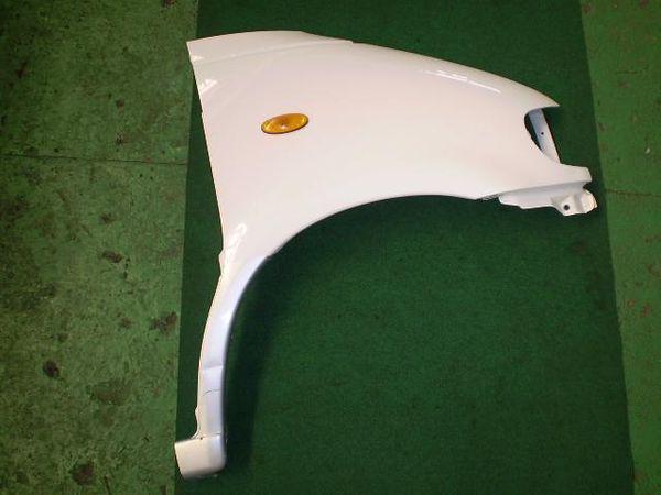 Nissan serena 1997 right fender panel [0310600]