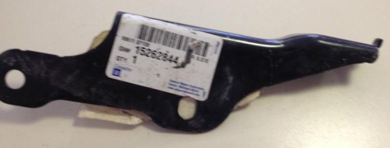 New genuine gm 15262844  hood panel hinge