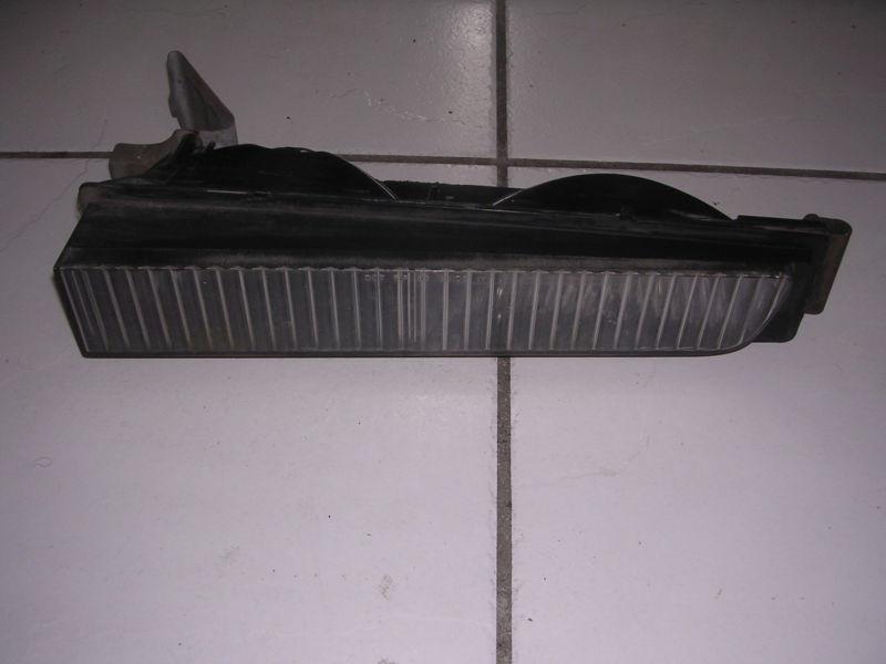 1984-1990 corvette front turn signal lamp left, w/ spring, bracket gm 165007031